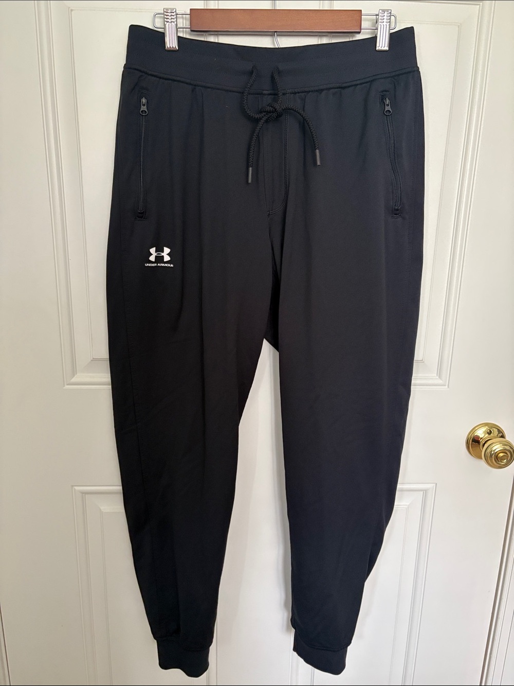 Under Armour Black Men's Jogger Sweatpants with Zipper Pockets